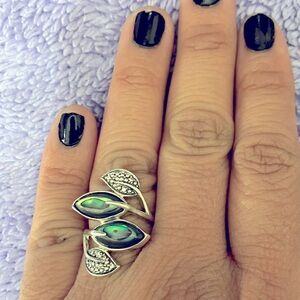 Avon sterling silver abalone leaf ring size 6